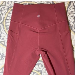 Athleta Stash Pocket Salutation Tight Athletic Leggings Soft size small